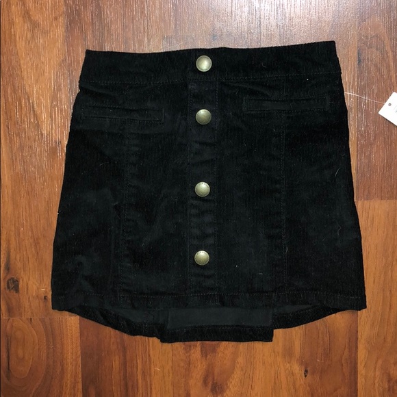 Old Navy Other - Black velvet skirt 💫 4T